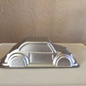 Wilton 3D Car Cake Mold
